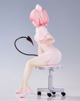 To Love-Ru Darkness Statue PVC Momo Belia Deviluke Nurse Cos 22 cm