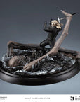The Witcher 3 Statue Geralt vs. Kikimora 21 cm