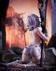 Code Vein ARTFXJ Statue 1/7 Io cuddling the sword 24 cm