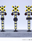 Original Character 1/80 Plastic Model Kit 1/80 Railway Crossing (Red×White) 5 cm