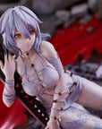 Code Vein ARTFXJ Statue 1/7 Io cuddling the sword 24 cm
