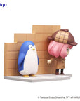 Spy x Family Hold Figure PVC Statue Anya & Penguin 10 cm
