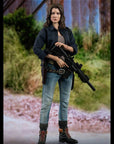 The Walking Dead Action Figure 1/6 Maggie Rhee 28 cm