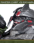 Halo: Infinite Diorama 1/8 Master Chief vs. Escharum 31 cm