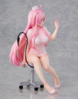 To Love-Ru Darkness Statue PVC Lara Satalin Deviluke Nurse Cos 26 cm
