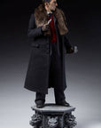 Dracula Premium Format Statue Van Helsing (Peter Cushing) 55 cm