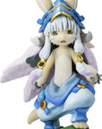 Made in Abyss: The Golden City of the Scorching Sun Statue 1/7 Nanachi Special Set 28 cm