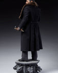 Dracula Premium Format Statue Van Helsing (Peter Cushing) 55 cm