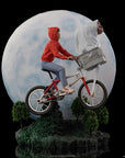 E.T. the Extra-Terrestrial Deluxe Art Scale Statue 1/10 E.T. & Elliot 27 cm