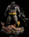 Batman: The Dark Knight Returns Diorama 1/6 Batman 38 cm