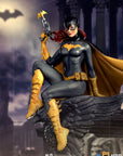 DC Comics Deluxe Art Scale Statue 1/10 Batgirl 26 cm