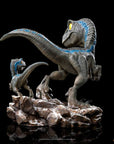 Jurassic World Dominion Mini Co. PVC Figure Blue and Beta 13 cm