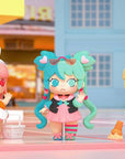 Hello Mini World Trading Figures 9 cm Assortment (9)