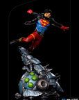 DC Comics Deluxe Art Scale Statue 1/10 Superboy 28 cm