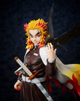 Demon Slayer: Kimetsu no Yaiba PVC Statue 1/7 Kyojuro Rengoku 45 cm