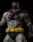 Batman: The Dark Knight Returns Diorama 1/6 Batman 38 cm