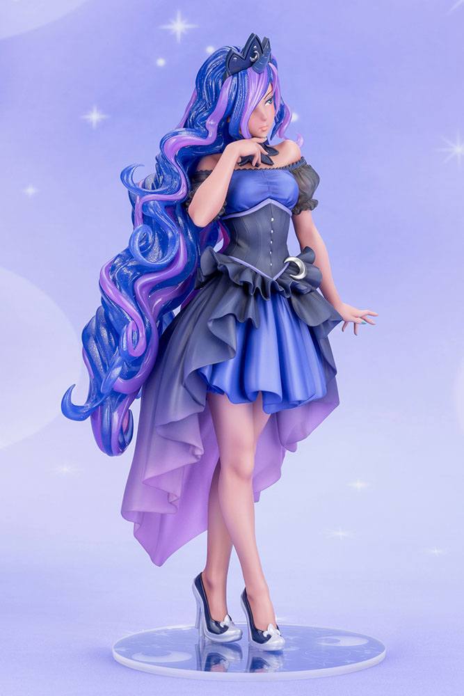 My Little Pony Bishoujo PVC Statue 1/7
Princess Luna 23 cm