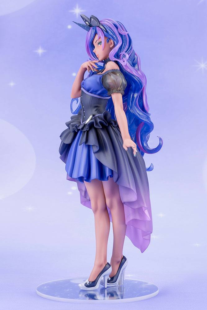 My Little Pony Bishoujo PVC Statue 1/7
Princess Luna 23 cm