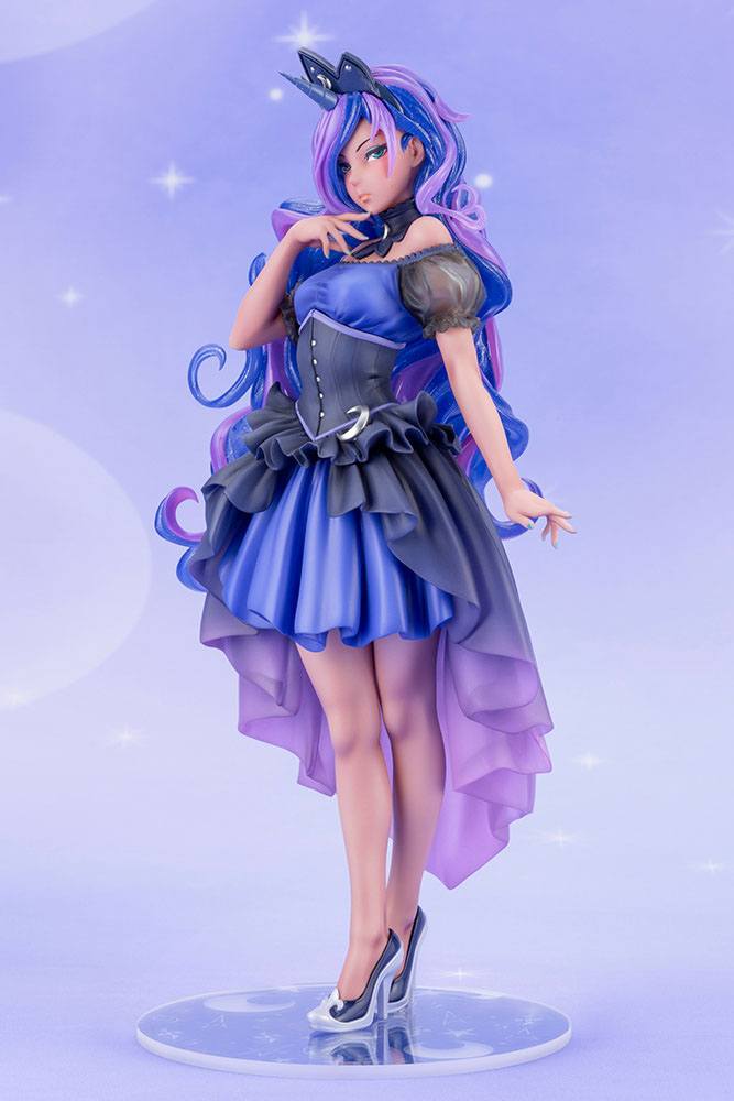 My Little Pony Bishoujo PVC Statue 1/7
Princess Luna 23 cm