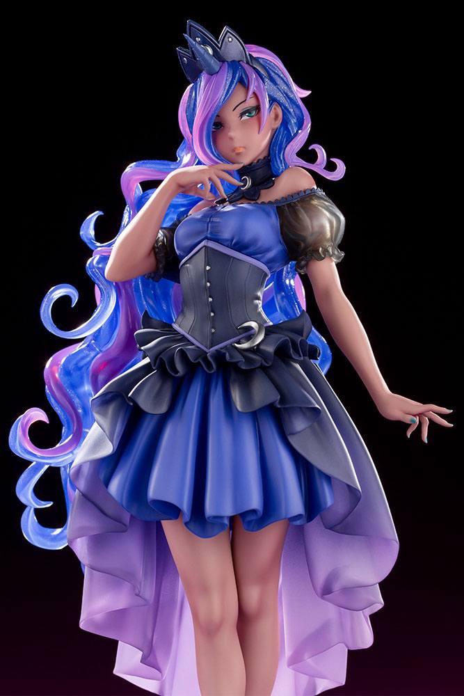 My Little Pony Bishoujo PVC Statue 1/7
Princess Luna 23 cm