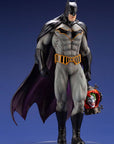 DC Comics ARTFX PVC Statue 1/6 Batman (Batman: Last Knight on Earth) 30 cm