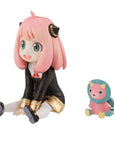 Spy x Family G.E.M. PVC Statue Anya Palm Size Edition Deluxe 6 cm