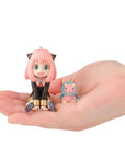 Spy x Family G.E.M. PVC Statue Anya Palm Size Edition Deluxe 6 cm