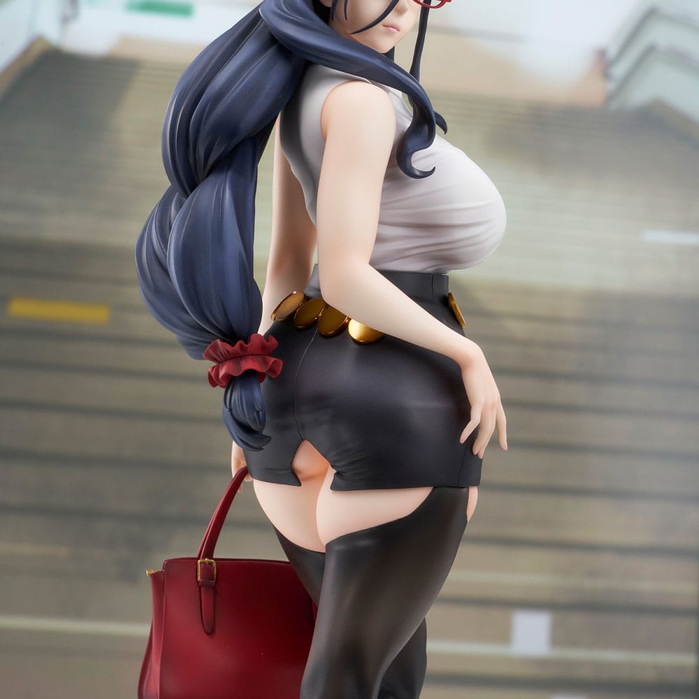 Original Character PVC Yoshio Illustration &quot;OL&quot; 29 cm