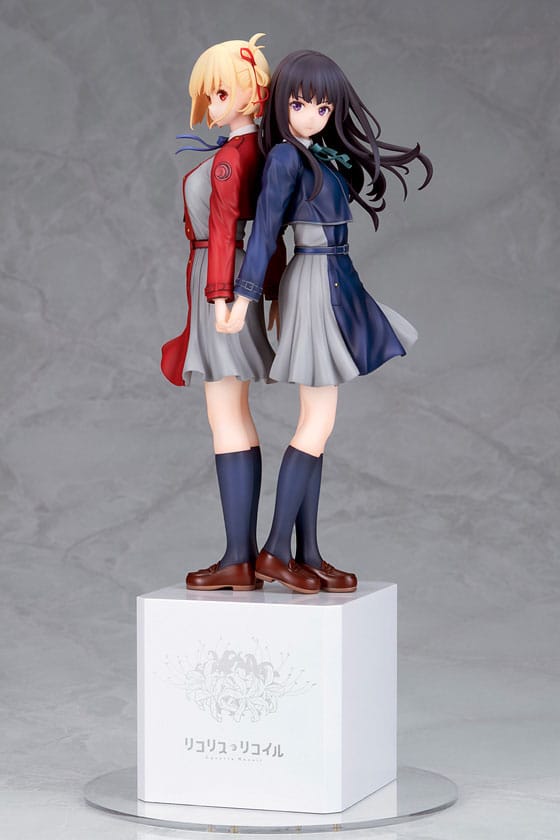 Lycoris Recoil PVC Statue 1/8 Chisato Nishikigi &amp; Takina Inoue 30 cm