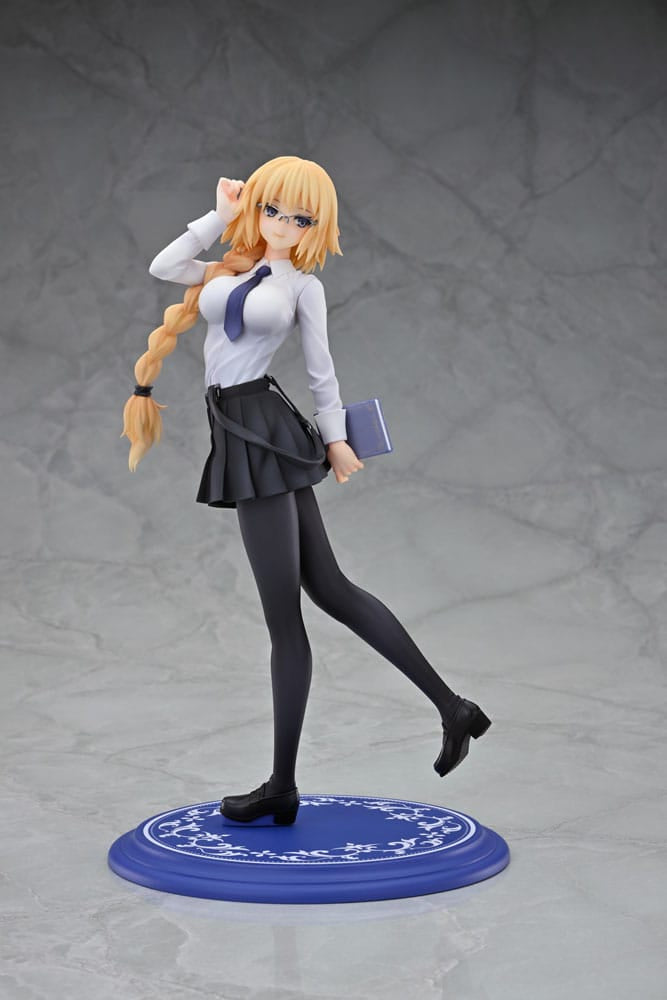 Fate/Apocrypha PVC Statue 1/7 Ruler (Jeanne d&#39;Arc) Original Glasses Model Ver. 23 cm
