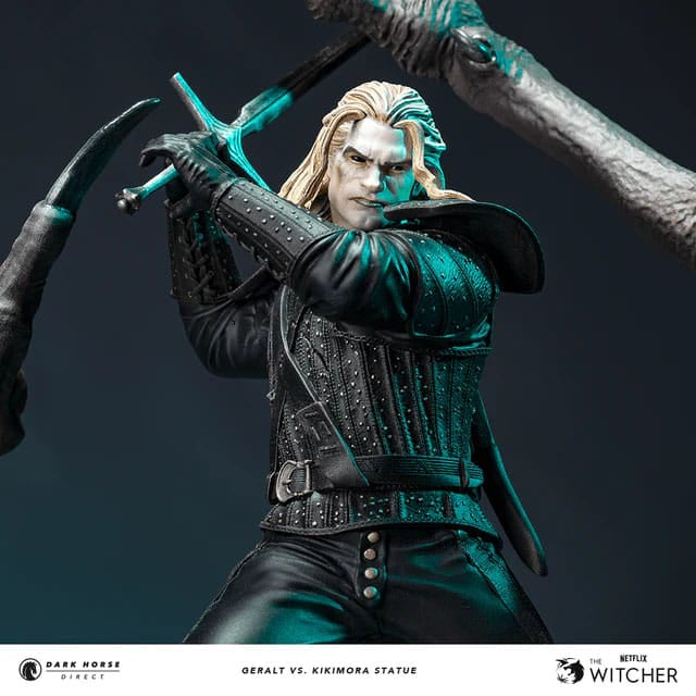 The Witcher 3 Statue Geralt vs. Kikimora 21 cm