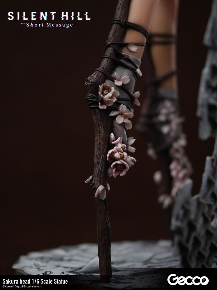 Silent Hill: The Short Message Statue 1/6 Sakura head 41 cm