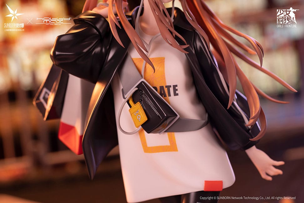 Girls Frontline PVC Statue 1/7 UMP9 Bee&#39;s Knees 24 cm