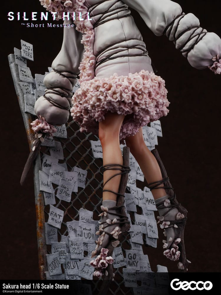 Silent Hill: The Short Message Statue 1/6 Sakura head 41 cm