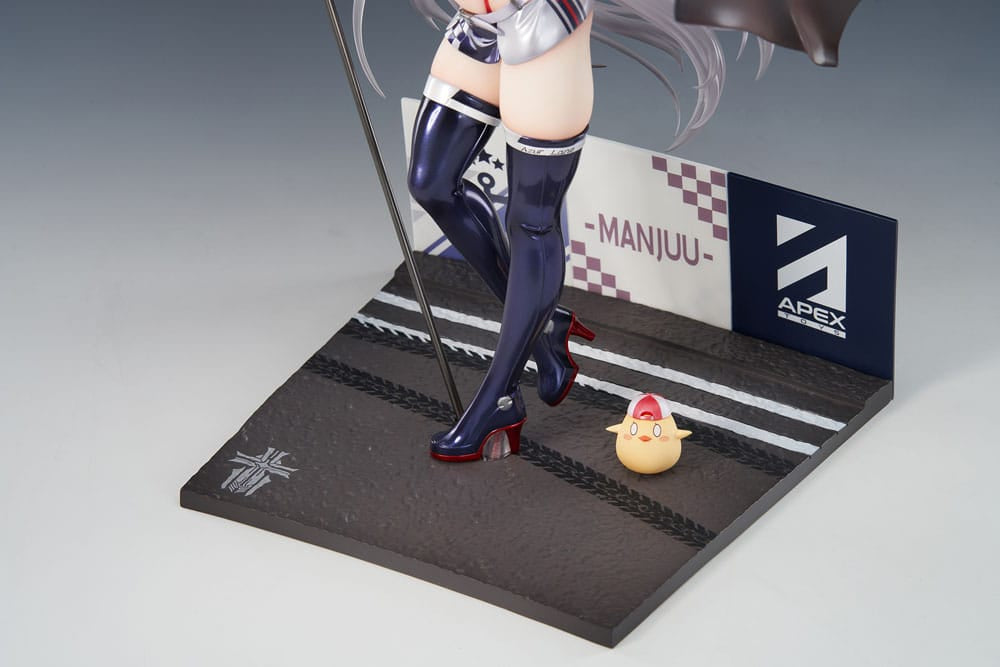 Azur Lane PVC Statue 1/7 Prinz Eugen Final Lap Ver. 30 cm