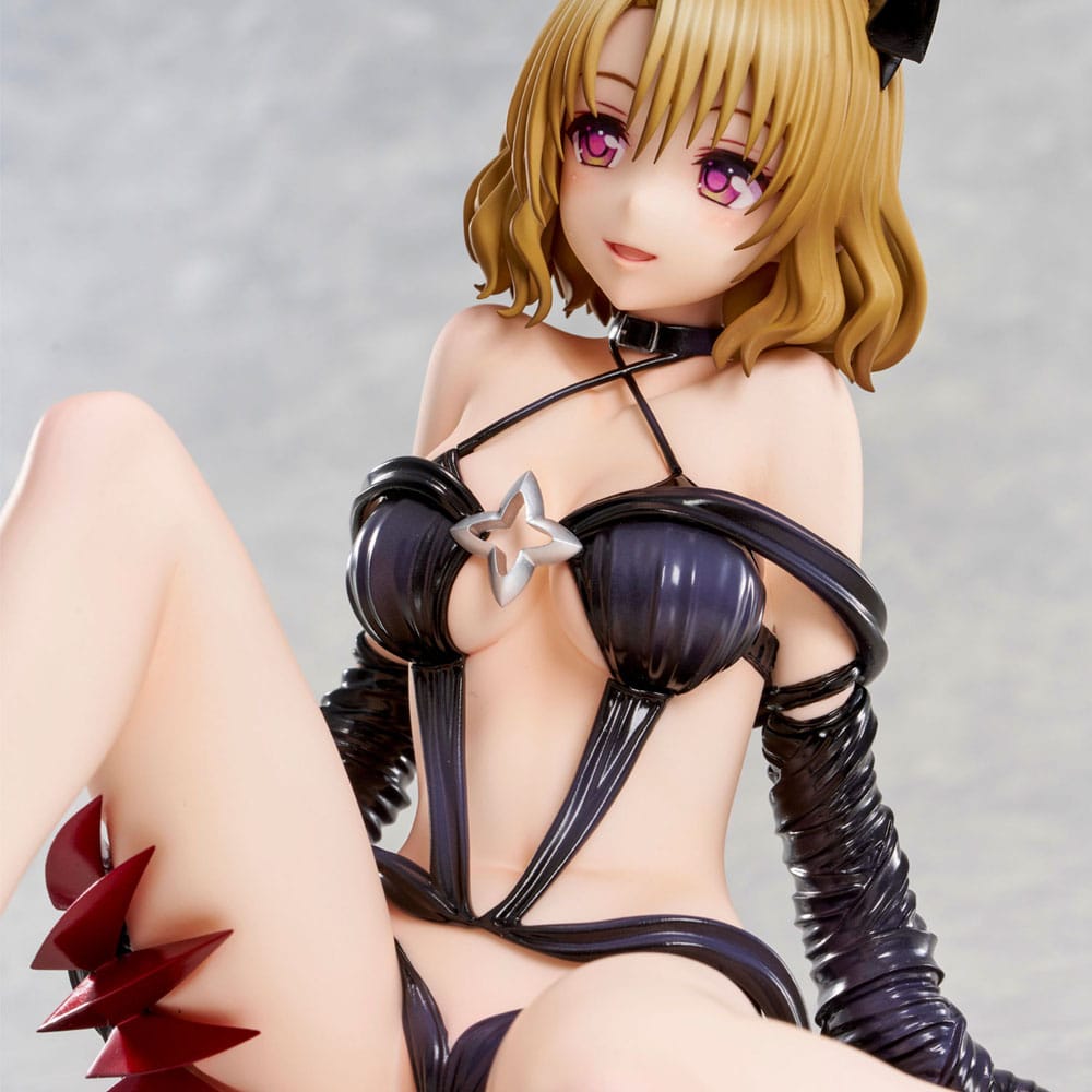 To Love-Ru Darkness Statue PVC Risa Momioka Darkness Ver. 15 cm