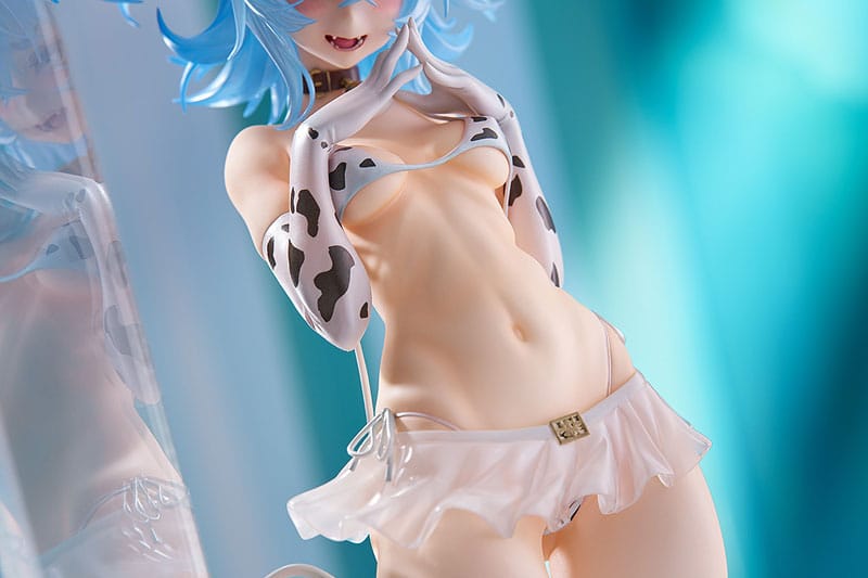 Girls&#39; Frontline PVC Statue 1/6 PA-15 Cow Bikini Ver. 28 cm