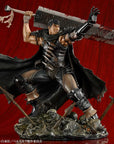 Berserk PVC Statue 1/7 Guts Black Swordsman Ver. 26 cm