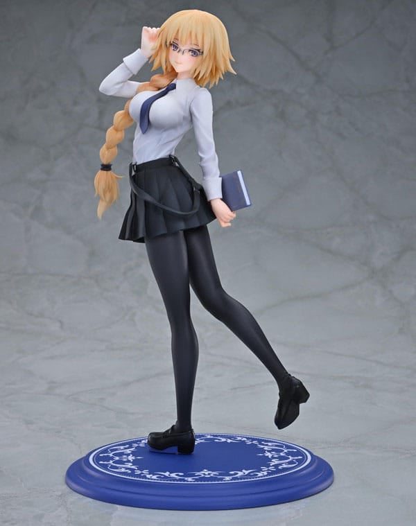 Fate/Apocrypha PVC Statue 1/7 Ruler (Jeanne d&#39;Arc) Original Glasses Model Ver. 23 cm