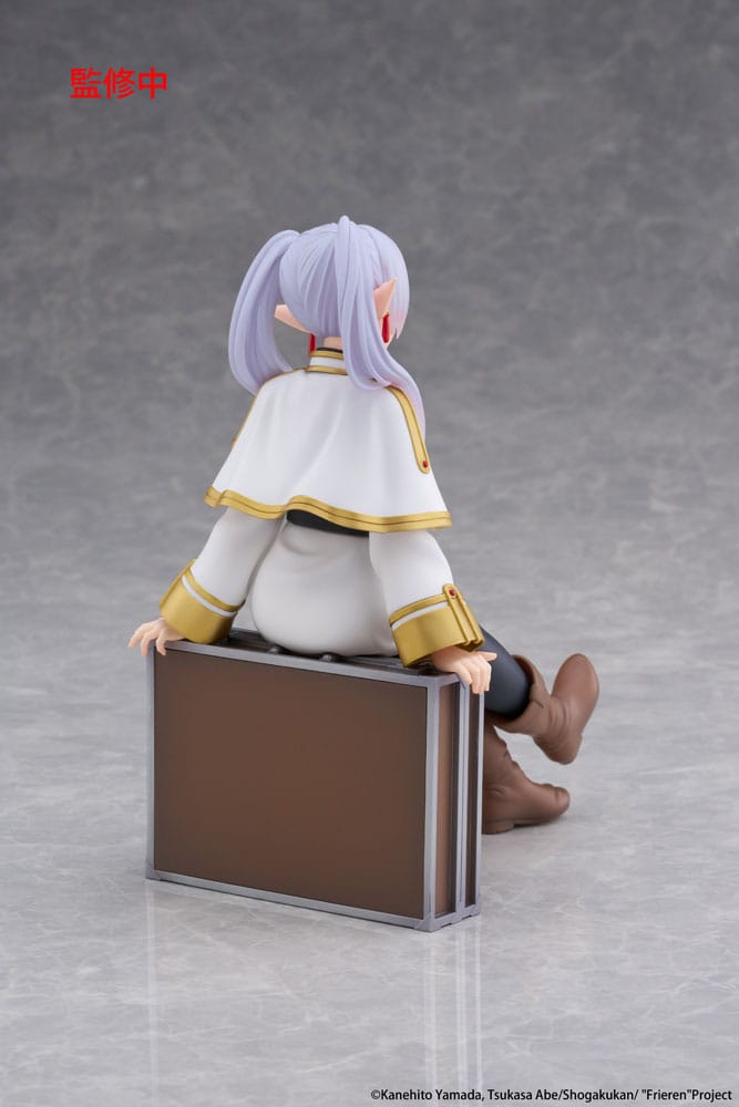 Frieren: Beyond Journey&#39;s End PVC Statue Desktop Cute Figure Frieren Trunk Case Ver. 13 cm