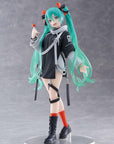 Hatsune Miku Wonderland PVC Statue Fashion Punk Ver. 18 cm