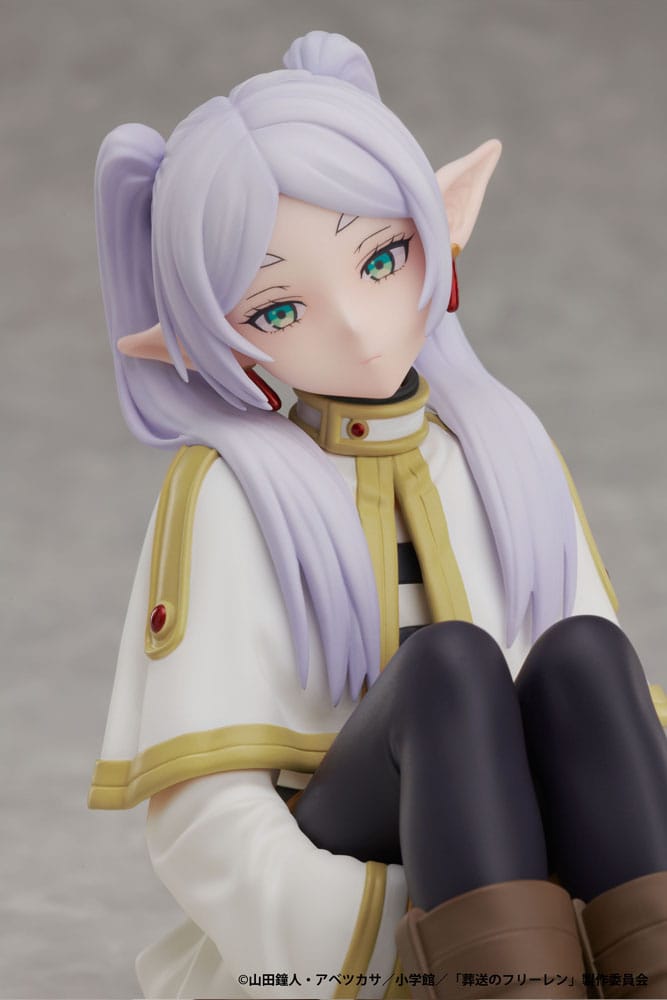 Frieren: Beyond Journey&#39;s End PVC Statue 1/7 Frieren 11 cm