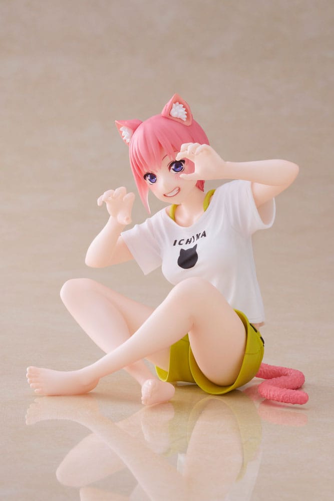 The Quintessential Quintuplets 2 PVC Statue Desktop Ichika Nakano Newley Written Cat Roomwear Ver. 13 cm