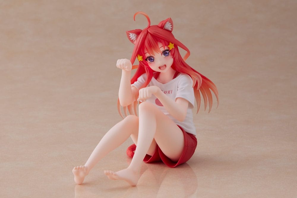 The Quintessential Quintuplets PVC Statue Desktop Itsuki Nakano Newley Written Cat Roomwear Ver.