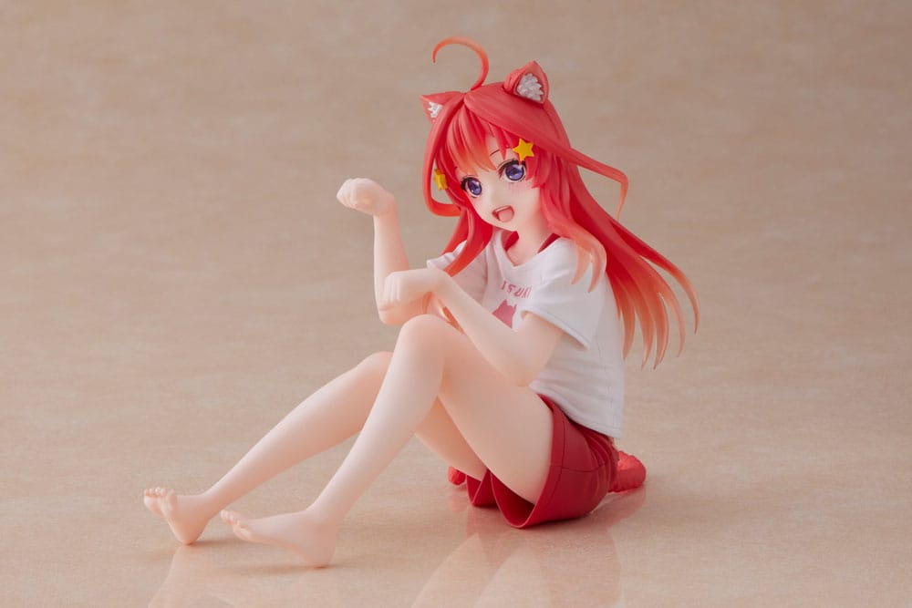 The Quintessential Quintuplets PVC Statue Desktop Itsuki Nakano Newley Written Cat Roomwear Ver.
