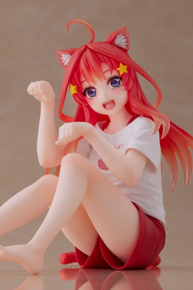 The Quintessential Quintuplets PVC Statue Desktop Itsuki Nakano Newley Written Cat Roomwear Ver.