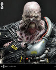 Resident Evil 3 Statue 1/4 Nemesis 92 cm