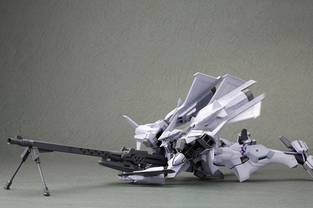 Muv-Luv Alternative Duty Lost Arcadia Plastic Model Kit EF-2000 Typhoon Cerberus Battalion Type 18 cm