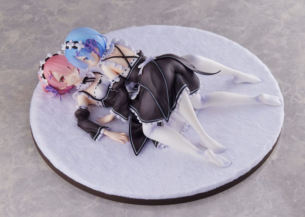 Re:Zero Starting Life in Another World PVC Statue 1/7 Ram &amp; Rem 9 cm