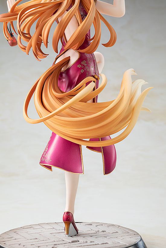 Spice and Wolf PVC Statue 1/7 Holo: Chinese Dress Ver. 23 cm